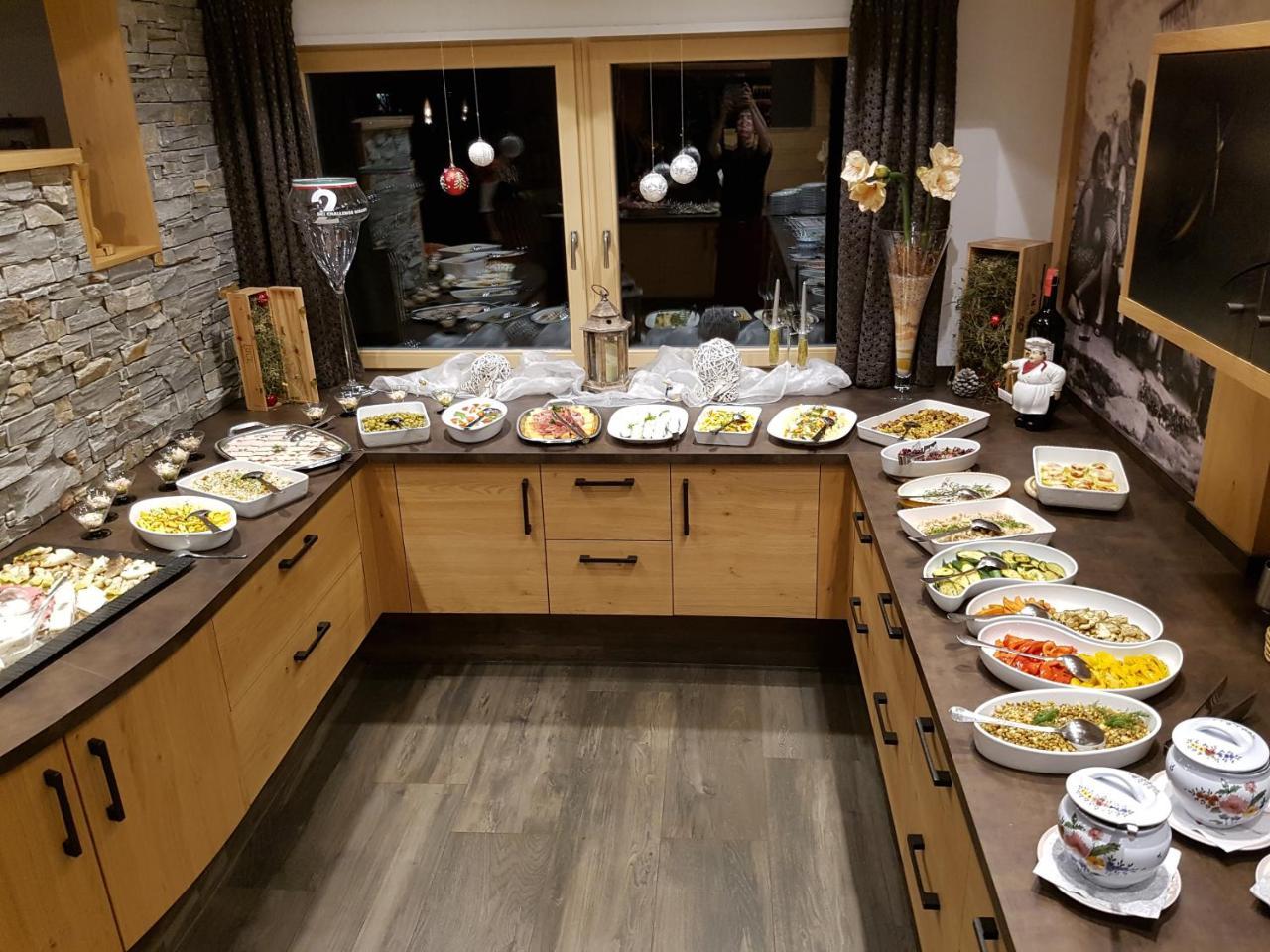 Hotel Residence Rose Випитено Екстериор снимка