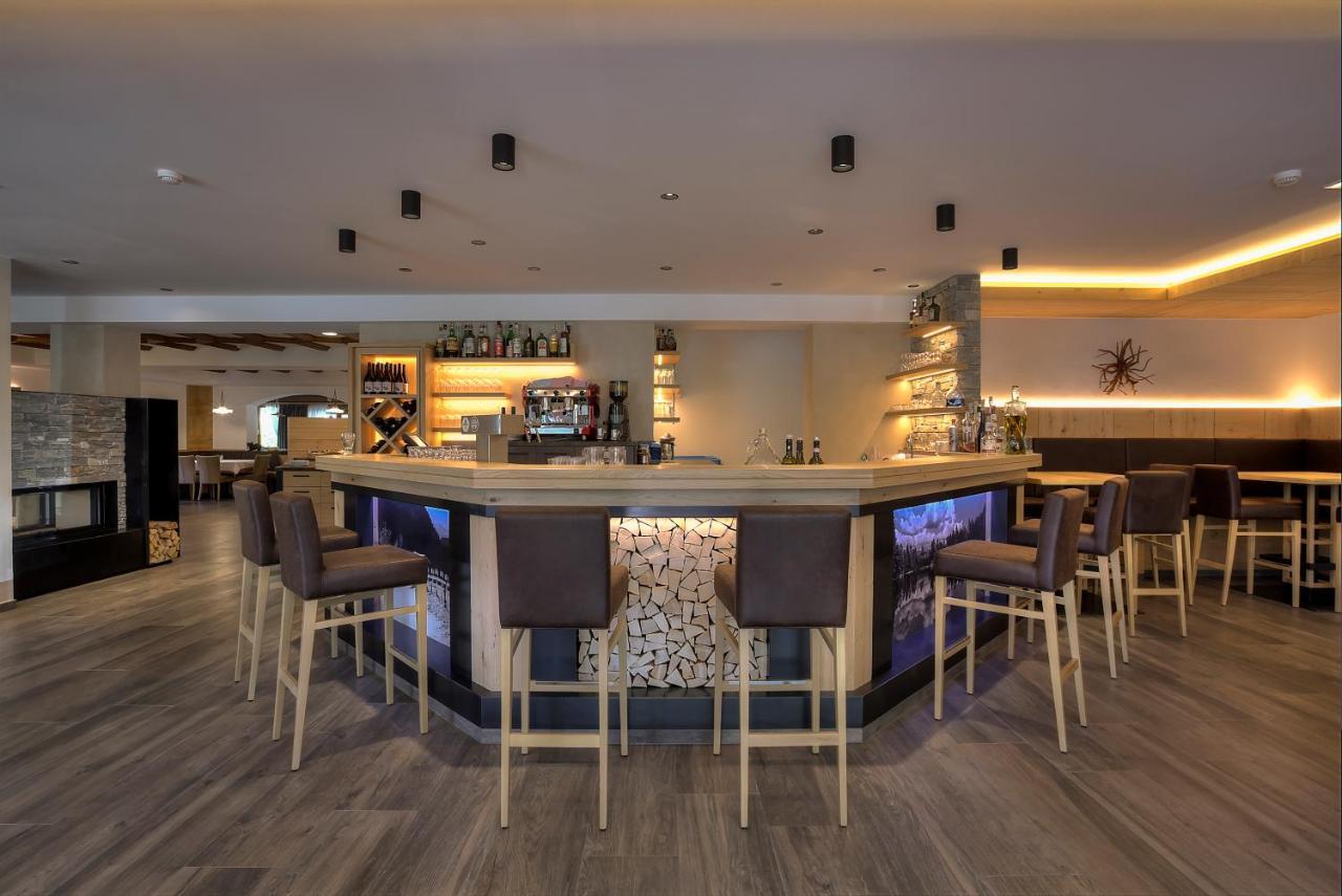 Hotel Residence Rose Випитено Екстериор снимка